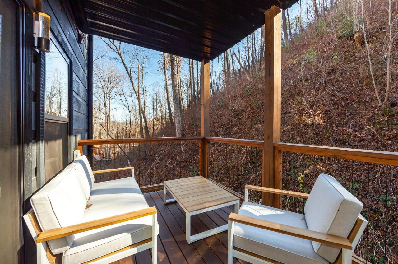 Вилла Night Owl Cabin Гатлинбург Экстерьер фото